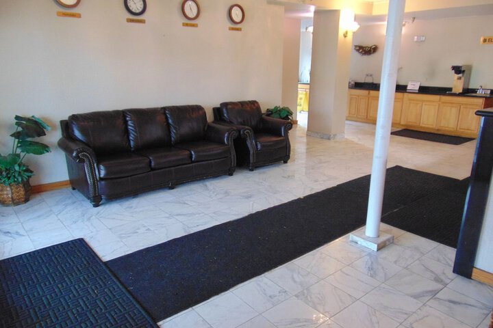 Hotel Interior 11 of 38