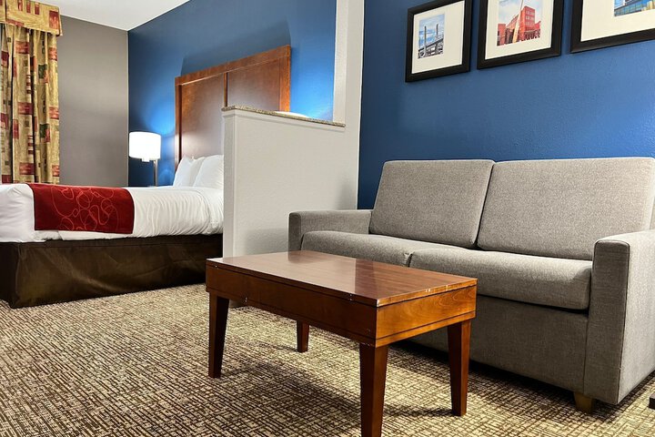 Room 22 of 43