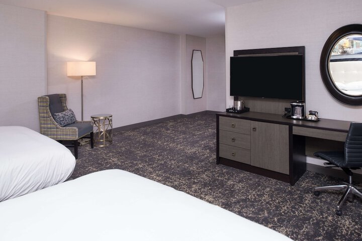 DoubleTree by Hilton Utica