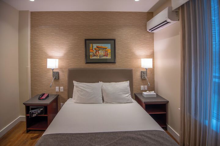 Room 16 of 45