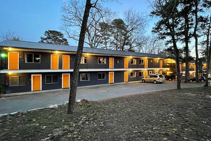 Hotel 14 of 89