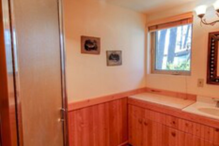 Hereford Cabin 693 - Five Bedroom Home