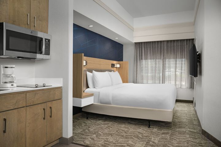 Room 31 of 61
