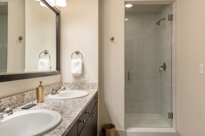 PDC Luxury Apartment Tysons Corner