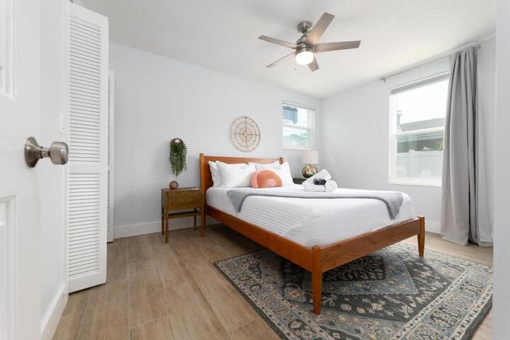 Be a Nomad - Margaret House - 2blks from the Bch