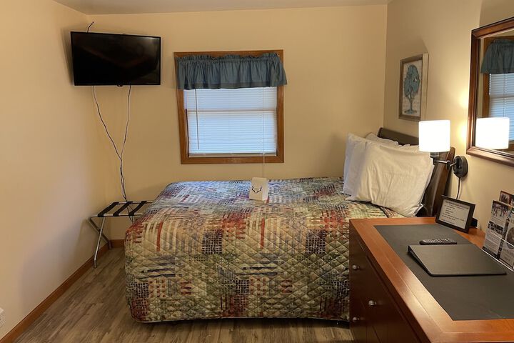 Whitetail Creek Resort