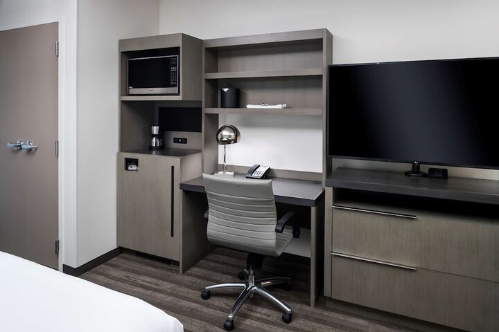 Hyatt House Tempe / Phoenix/University
