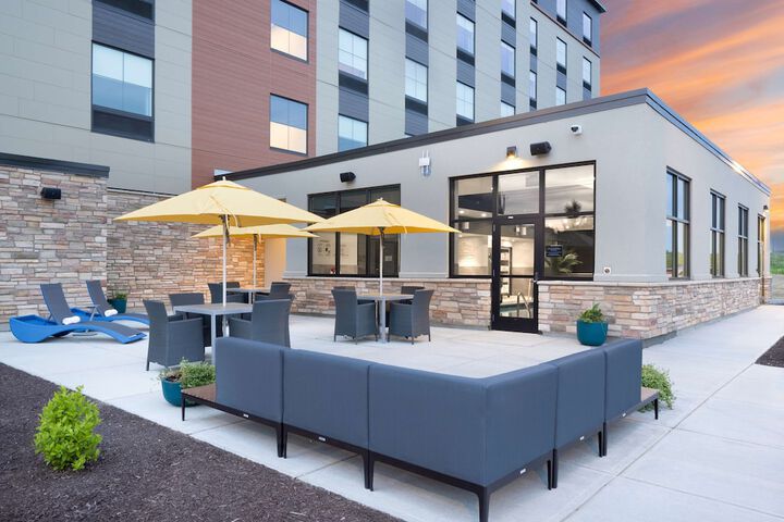 Terrace/Patio 29 of 31