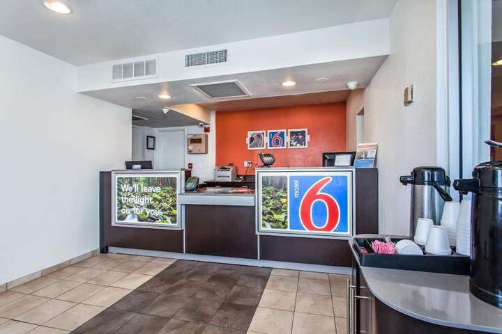 Motel 6 Williams CA