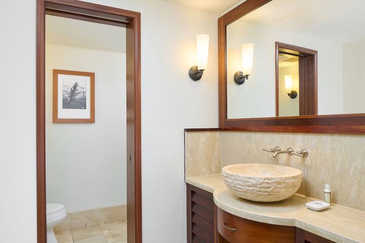Room 25 of 160