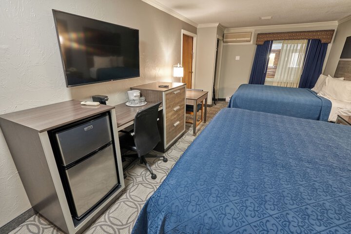 Ambassador Inn & Suites
