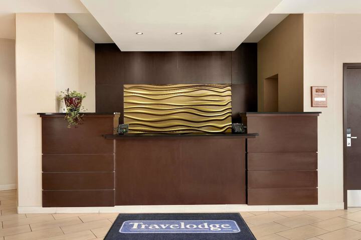 Travelodge by Wyndham Weyburn