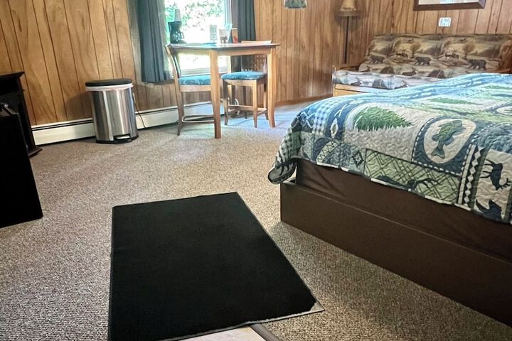 Room 19 of 59