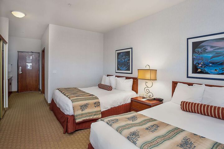 Room 15 of 25