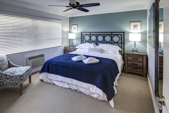 May-Dee Suites