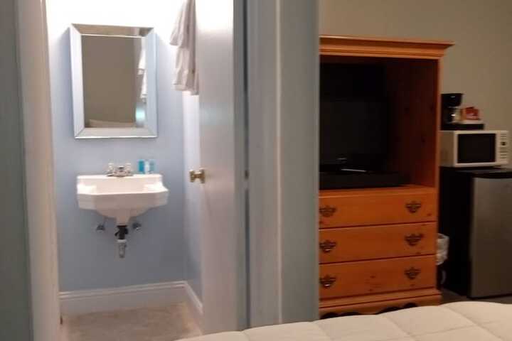 Room 59 of 86