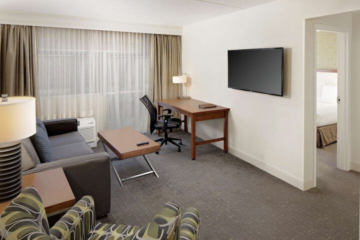 Room 48 of 82