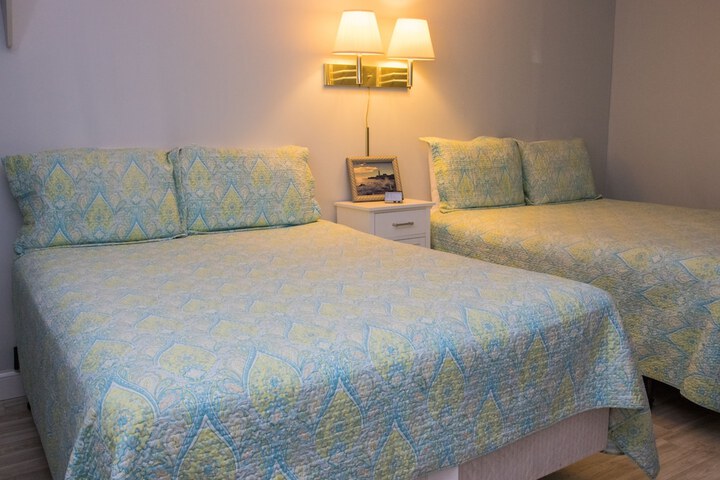 Seacoast Motel