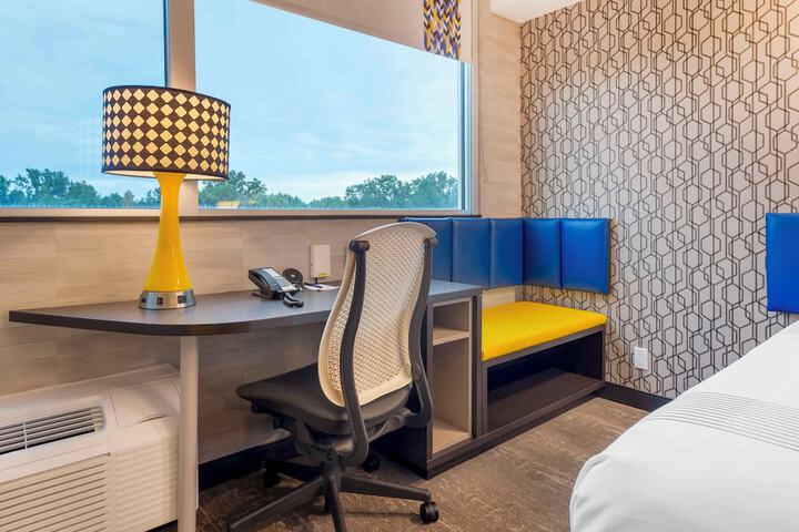 Room 14 of 31
