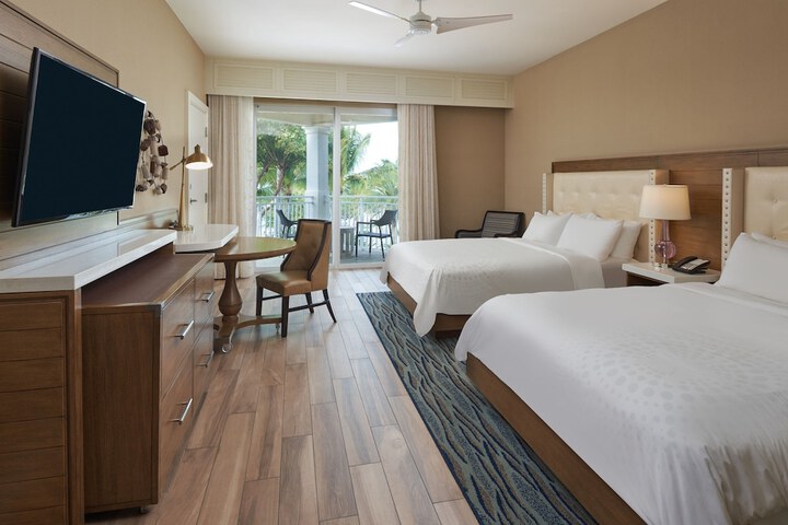 Playa Largo Resort & Spa Autograph Collection
