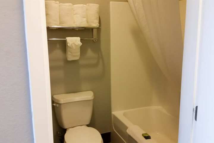 Room 26 of 30