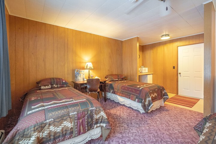 Room 26 of 36