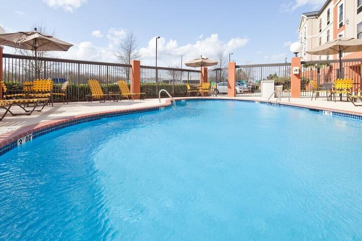 Pool 2 of 64