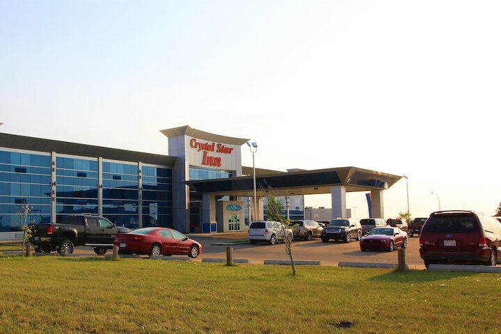 Crystal Star Inn Edmonton Airport