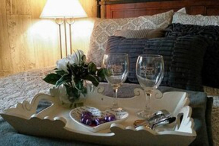 McKenzie House B & B