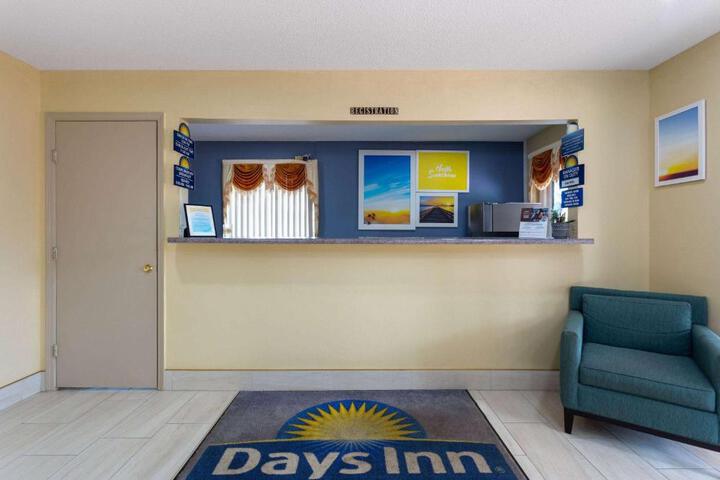Days Inn by Wyndham Chipley