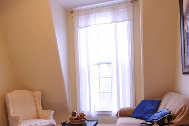 Room 21 of 24