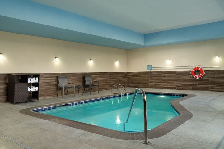 Pool 6 of 44