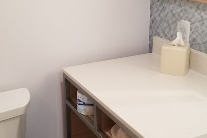 Room 62 of 110