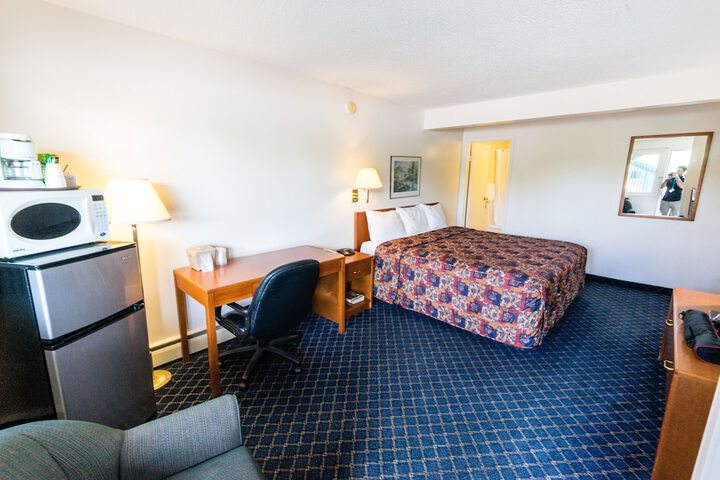 Room 28 of 31