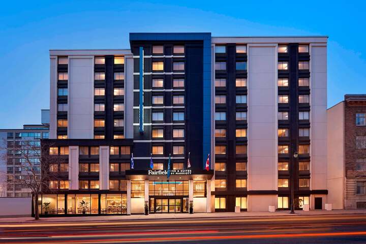 Hotel 2 of 27