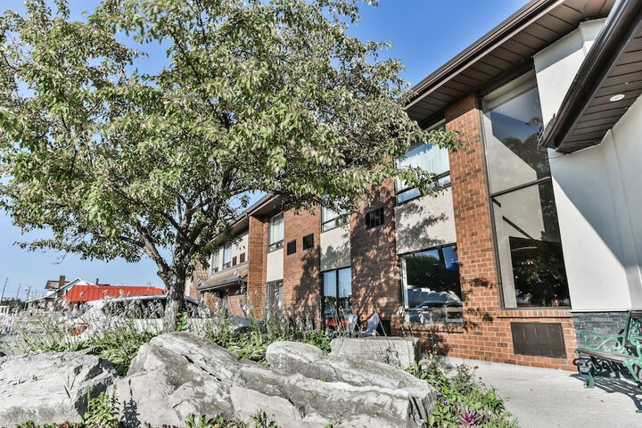 Hotel Exterior 54 of 62
