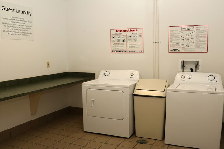 Laundry 73 of 77