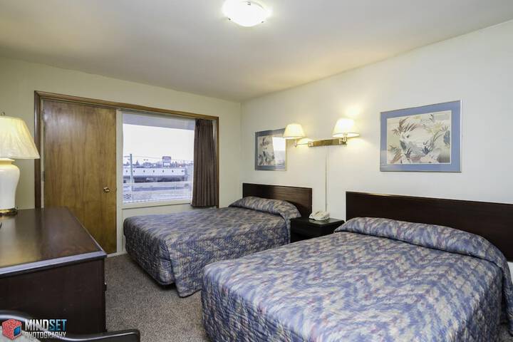 Room 12 of 44