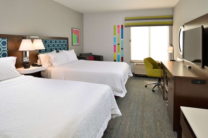 Room 13 of 25