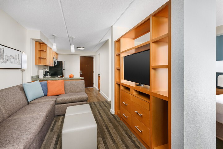 HYATT house Fort Lauderdale Airport & Cruise Port