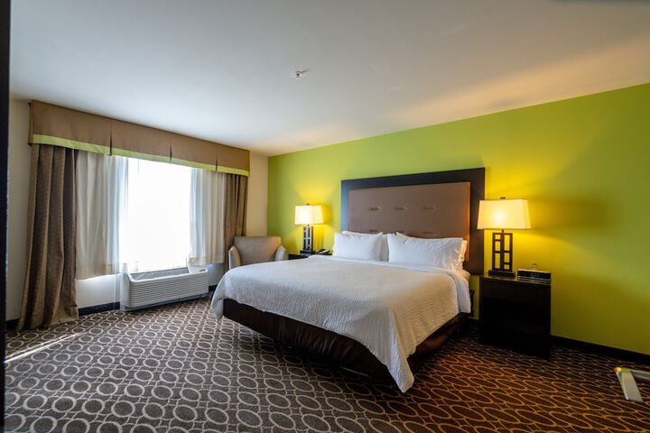 Room 42 of 79