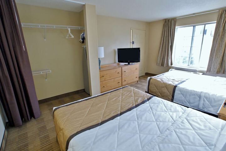 Room 43 of 43