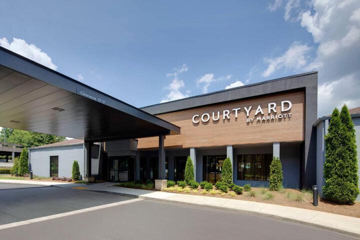 Courtyard by Marriott Atlanta Windy Hill / Ballpark