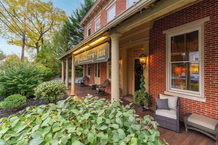 The Londonderry Inn