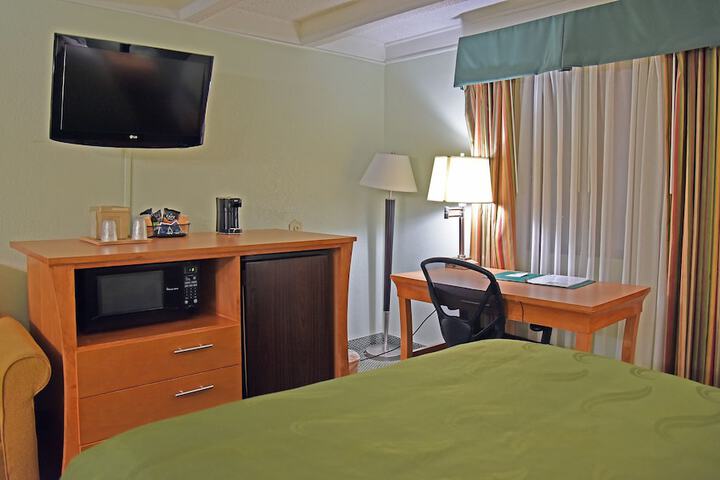 Room 43 of 75