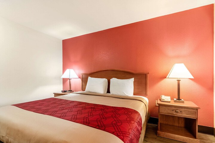 Room 14 of 41