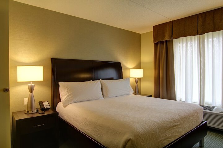Room 17 of 45