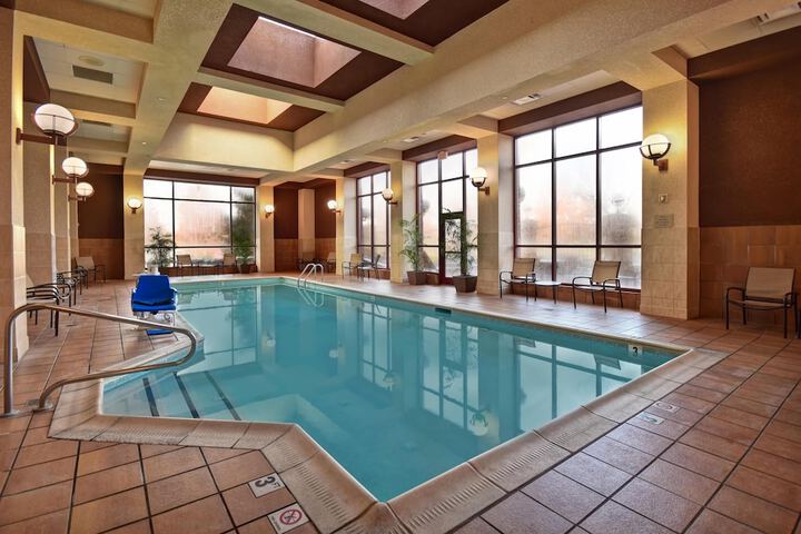 Embassy Suites by Hilton Lexington / UK Coldstream