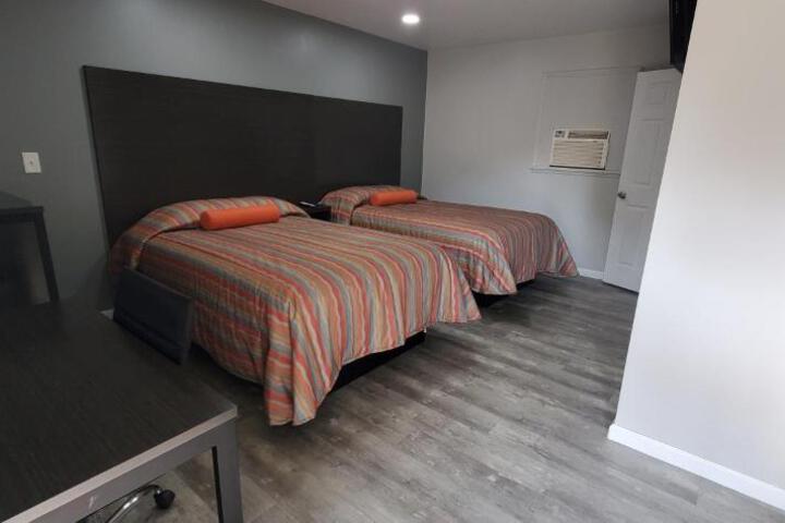 Villa Rosa Motel