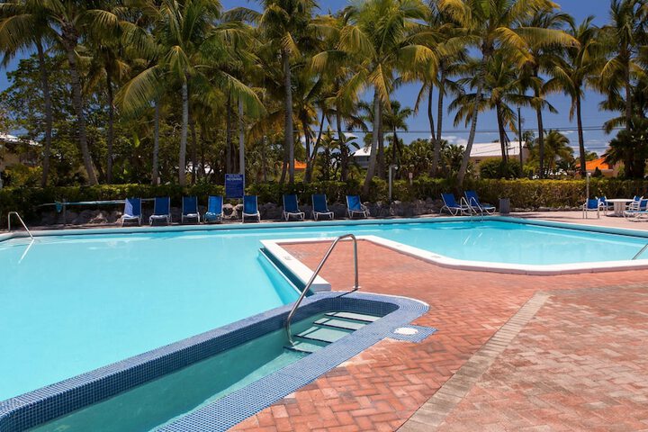 Pool 35 of 89